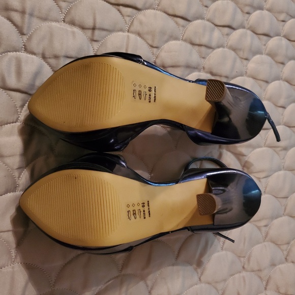 Womens Sz 6.5 Ankle Strap High Heel Sandals - Picture 3 of 4